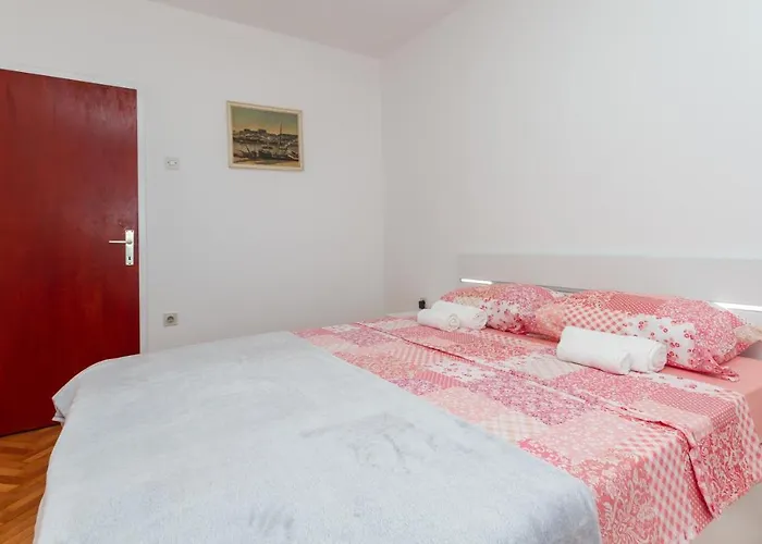 Juratovec בפורטורוז