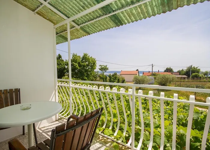 Juratovec דירה *