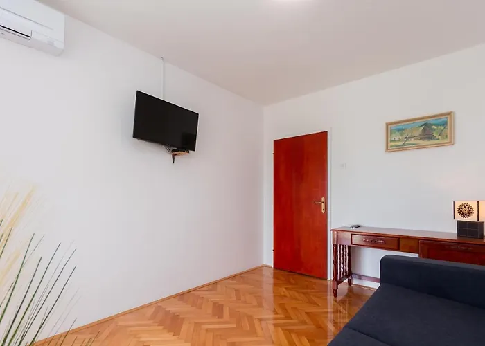 Juratovec דירה בפורטורוז